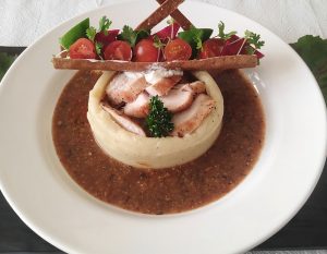 2r-Pan-seared-chicken-with-sorghum-sauce
